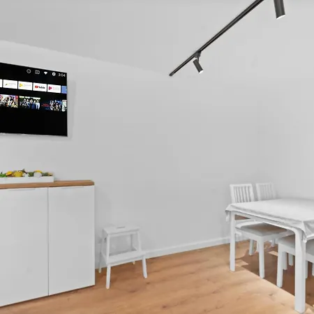 Foisorului 13 * Boekarest