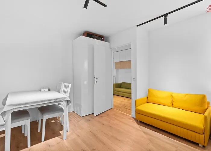 Foisorului 13 בוקרשט